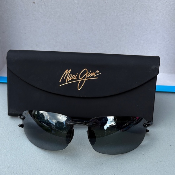 Maui Jim Black MJ Sport Sunglasses - Picture 1 of 3